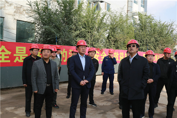 怀仁动态 怀仁要闻10月9日,市委副书记,市长王鑫带领相关部门就全市